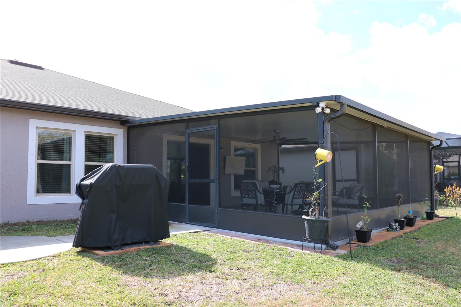 Image 33 of 44 For 16554 Delia Street