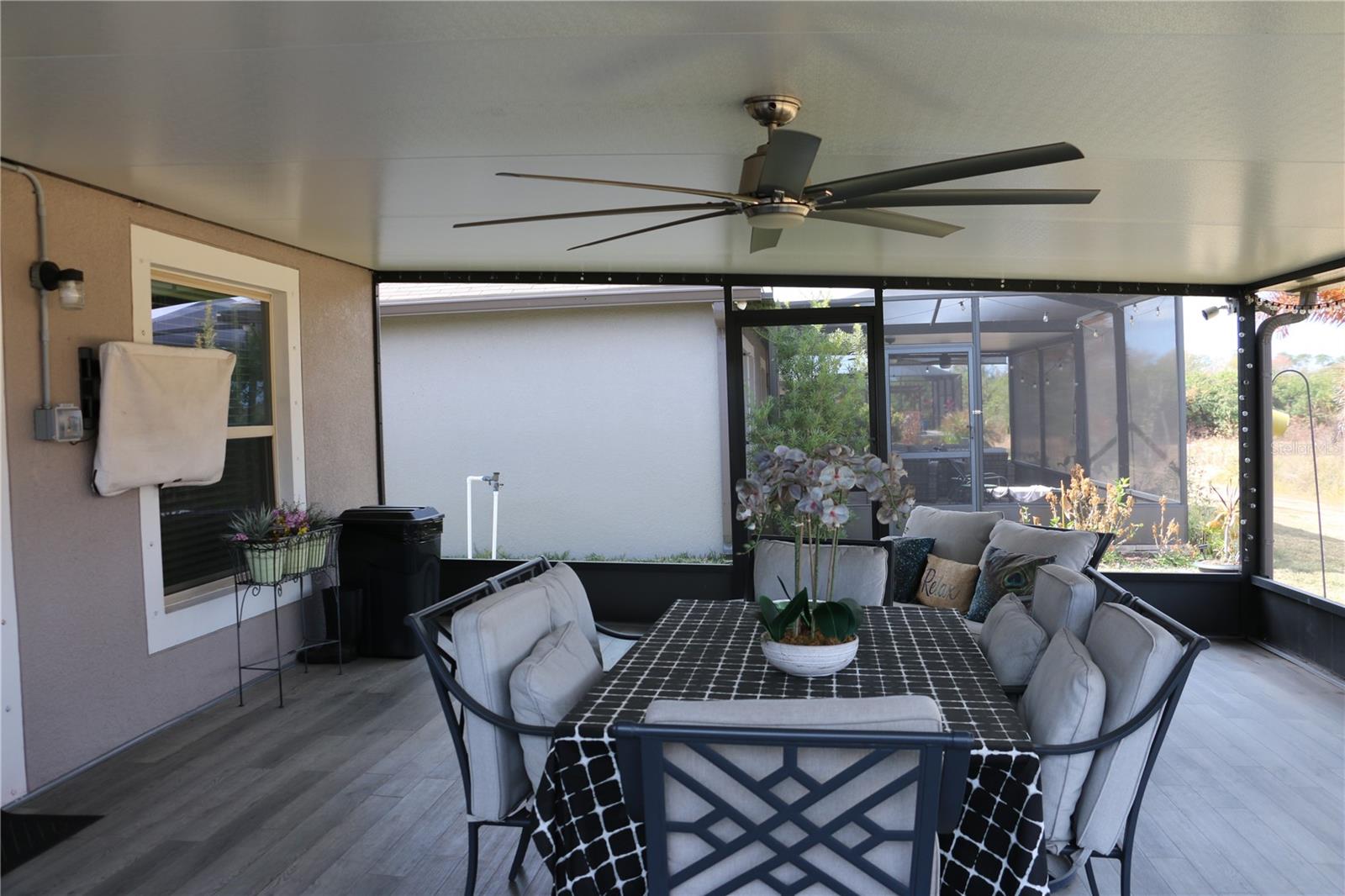 Image 35 of 44 For 16554 Delia Street