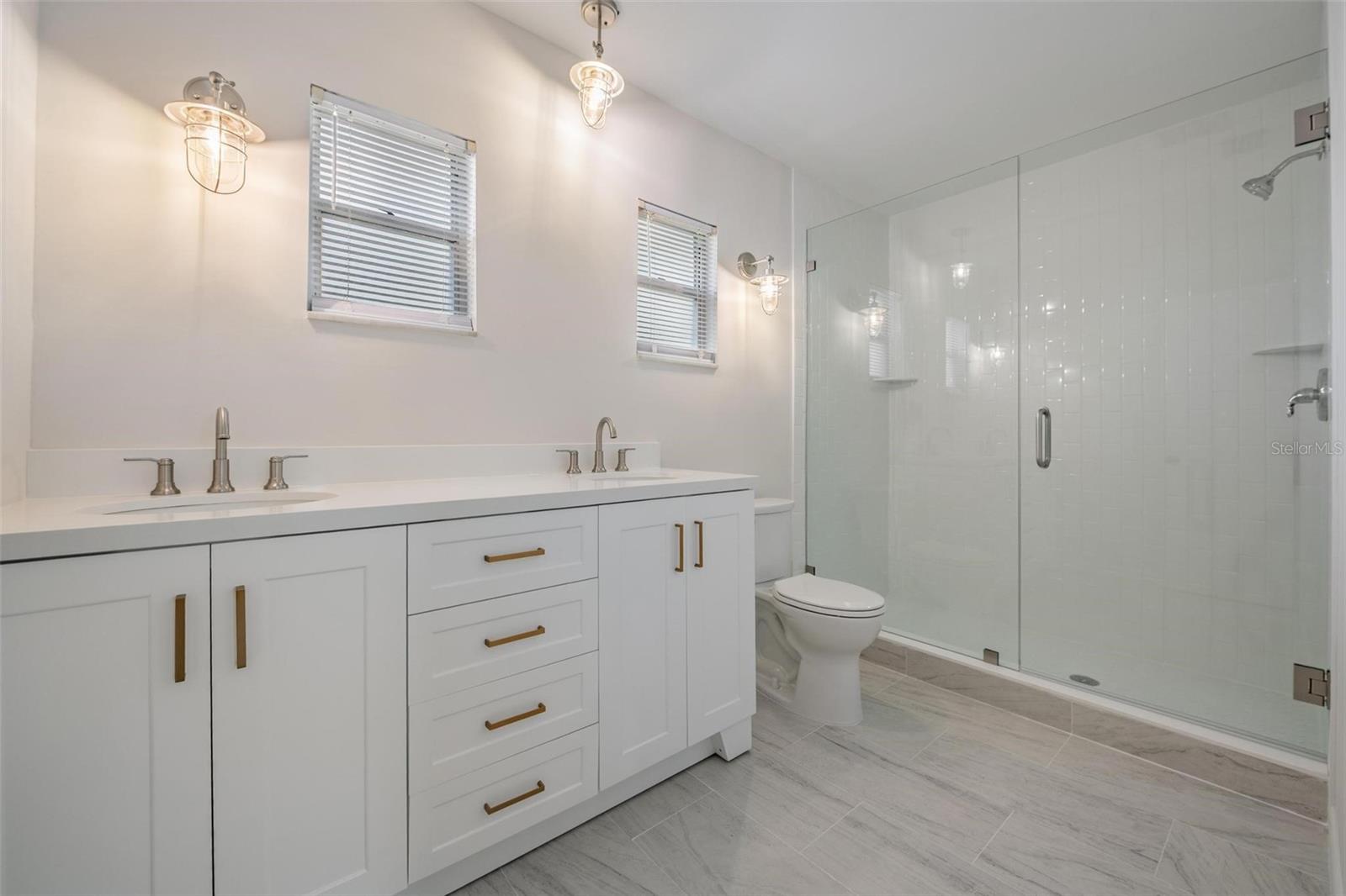 Image 12 of 34 For 4907 Mendenhall Drive