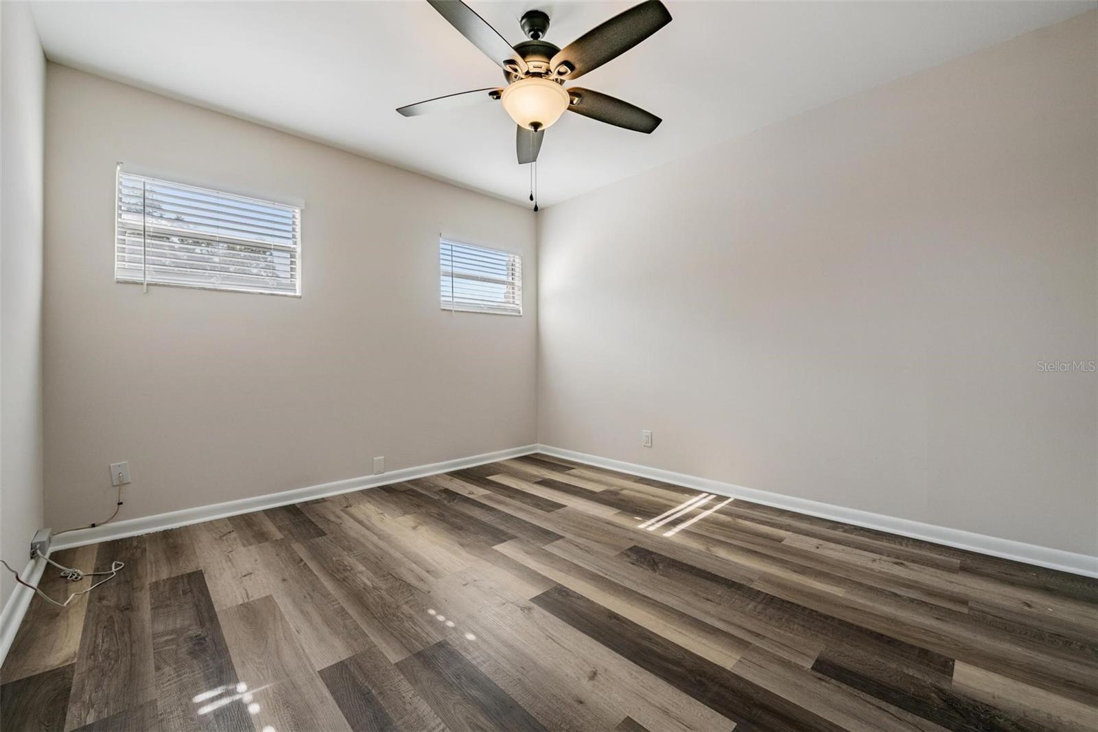 Image 13 of 34 For 4907 Mendenhall Drive