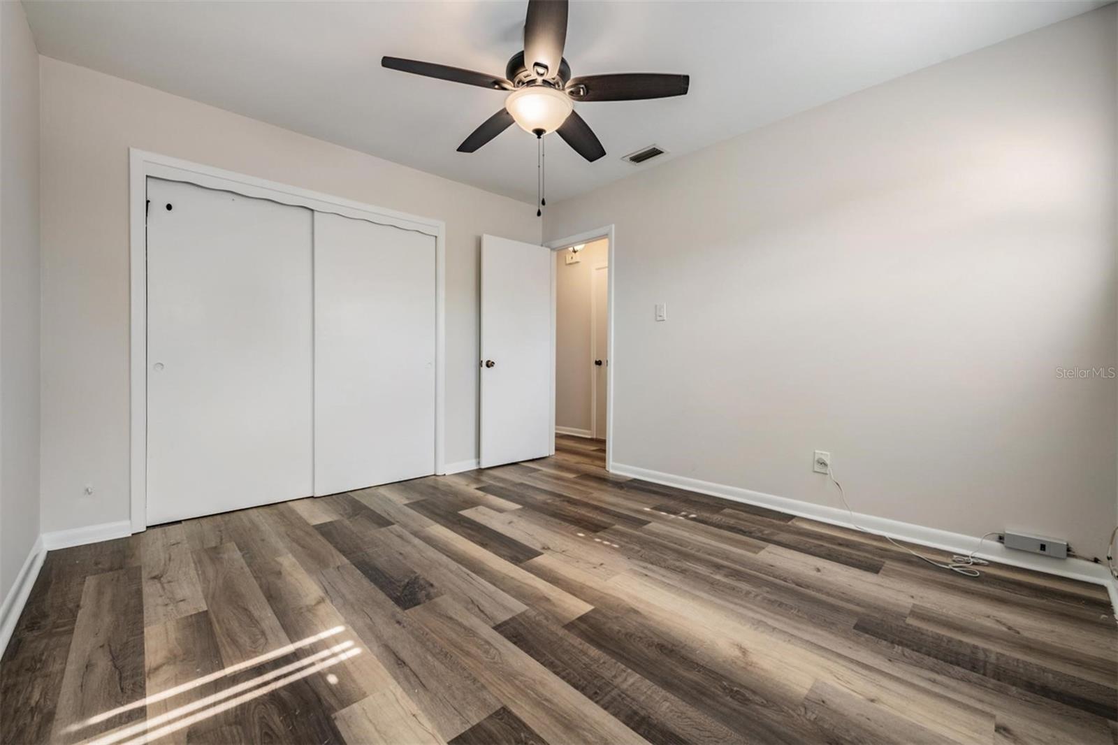 Image 14 of 34 For 4907 Mendenhall Drive