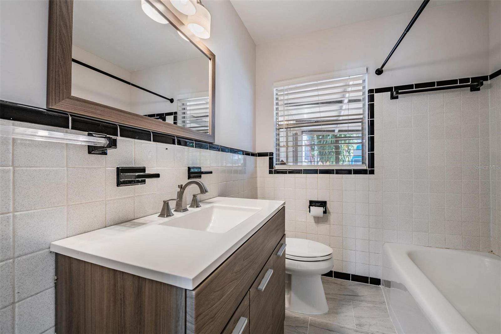 Image 15 of 34 For 4907 Mendenhall Drive