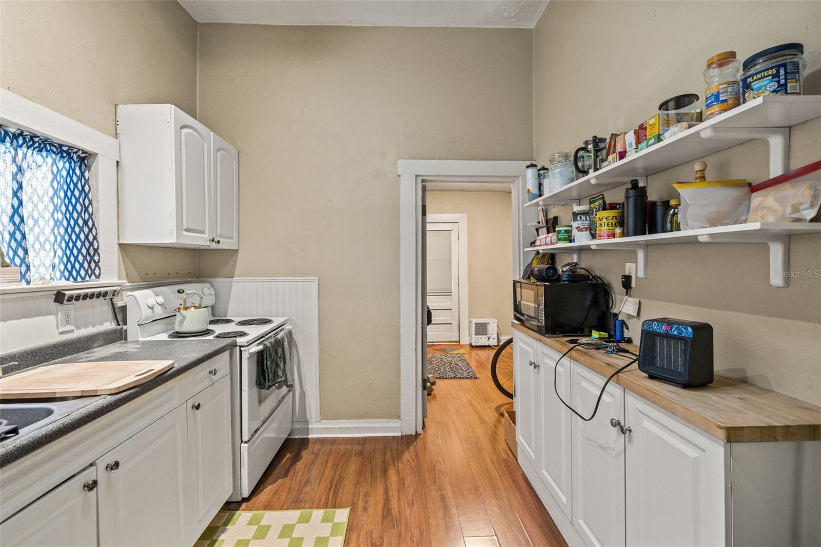 Listing photo id 29 for 501 Floribraska Avenue