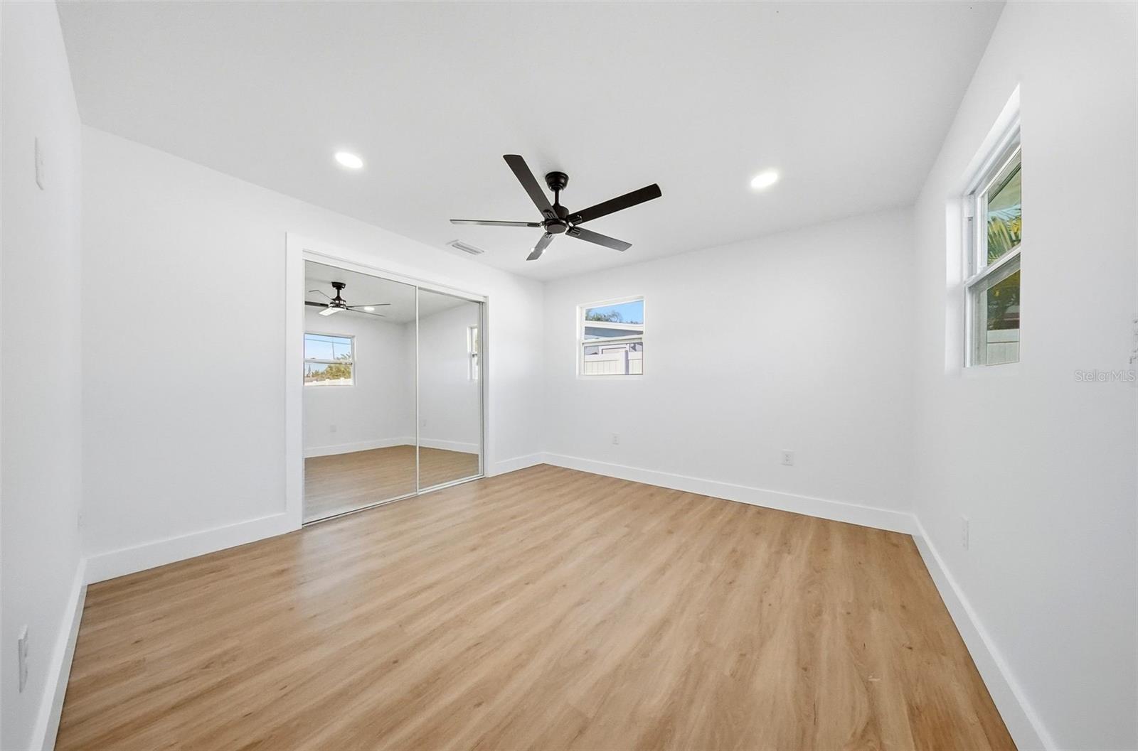 Image 23 of 56 For 4701 72nd Avenue N