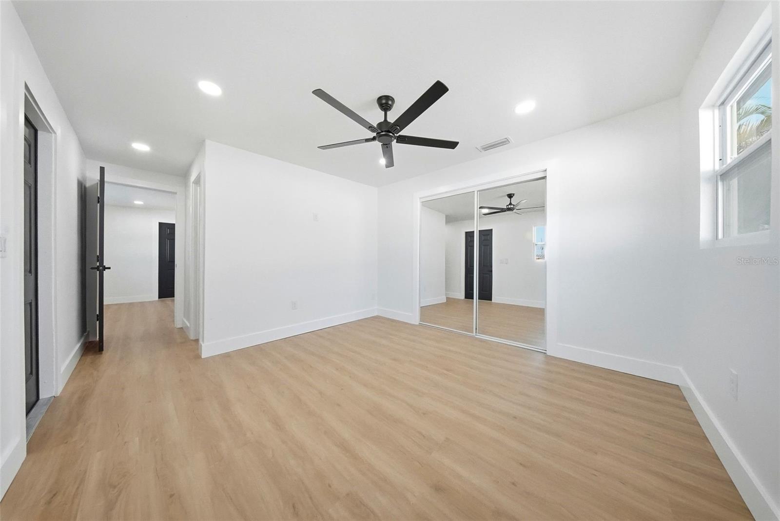 Image 24 of 56 For 4701 72nd Avenue N