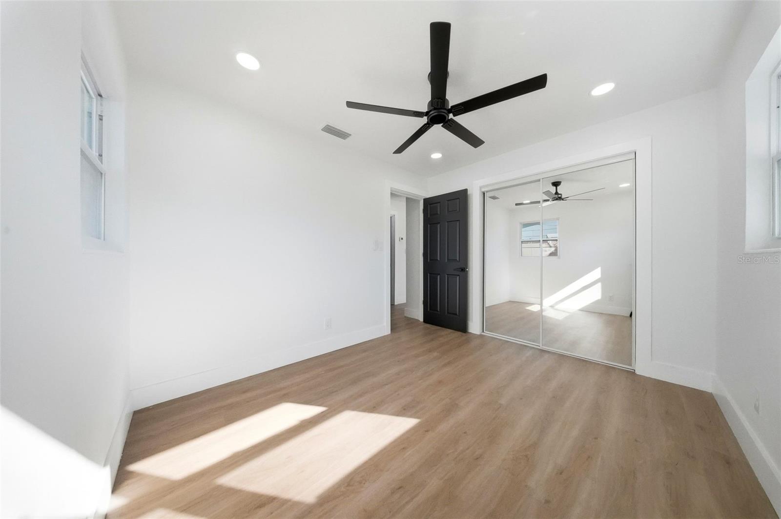 Image 29 of 56 For 4701 72nd Avenue N