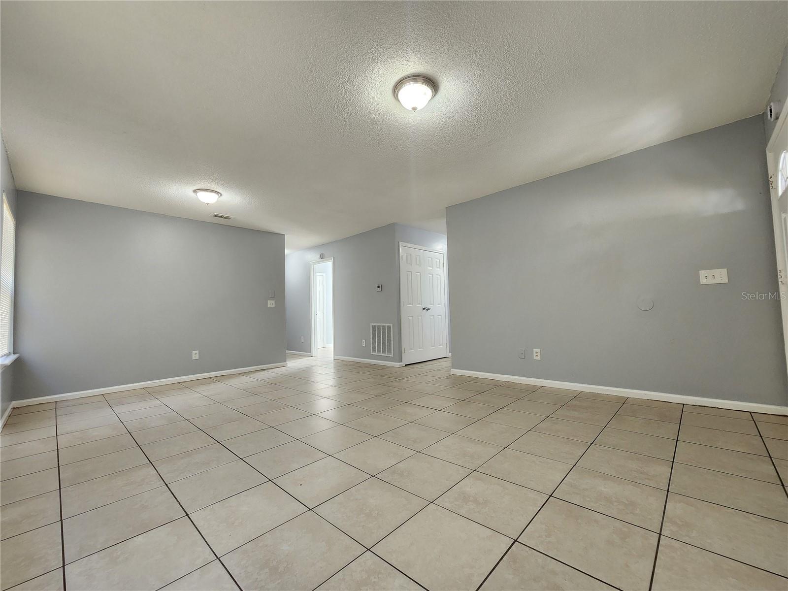 Image 3 of 8 For 5309 Avenue B