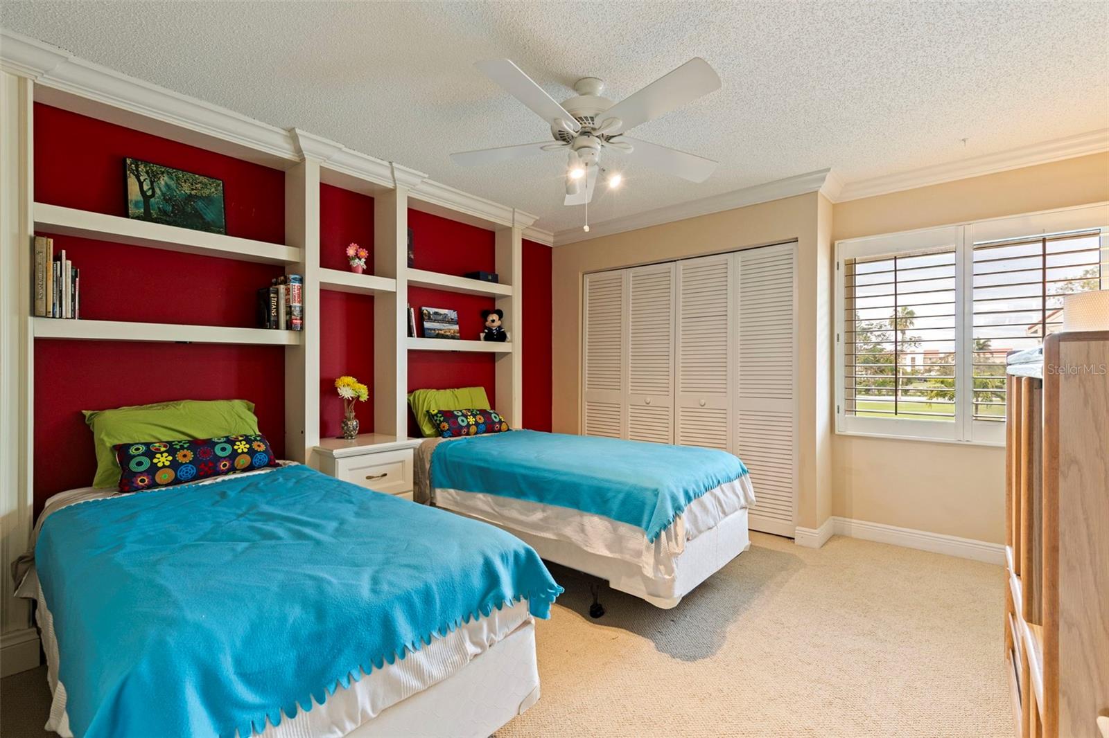 Image 16 of 27 For 5668 Escondida Boulevard S