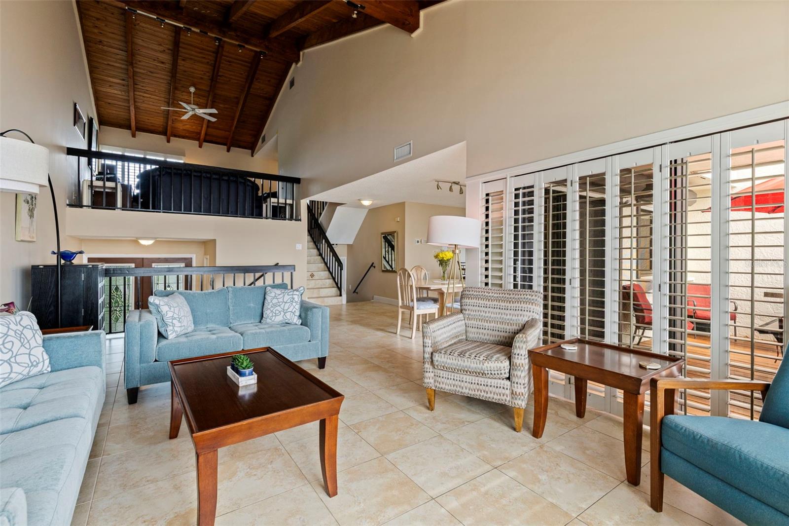 Image 8 of 27 For 5668 Escondida Boulevard S