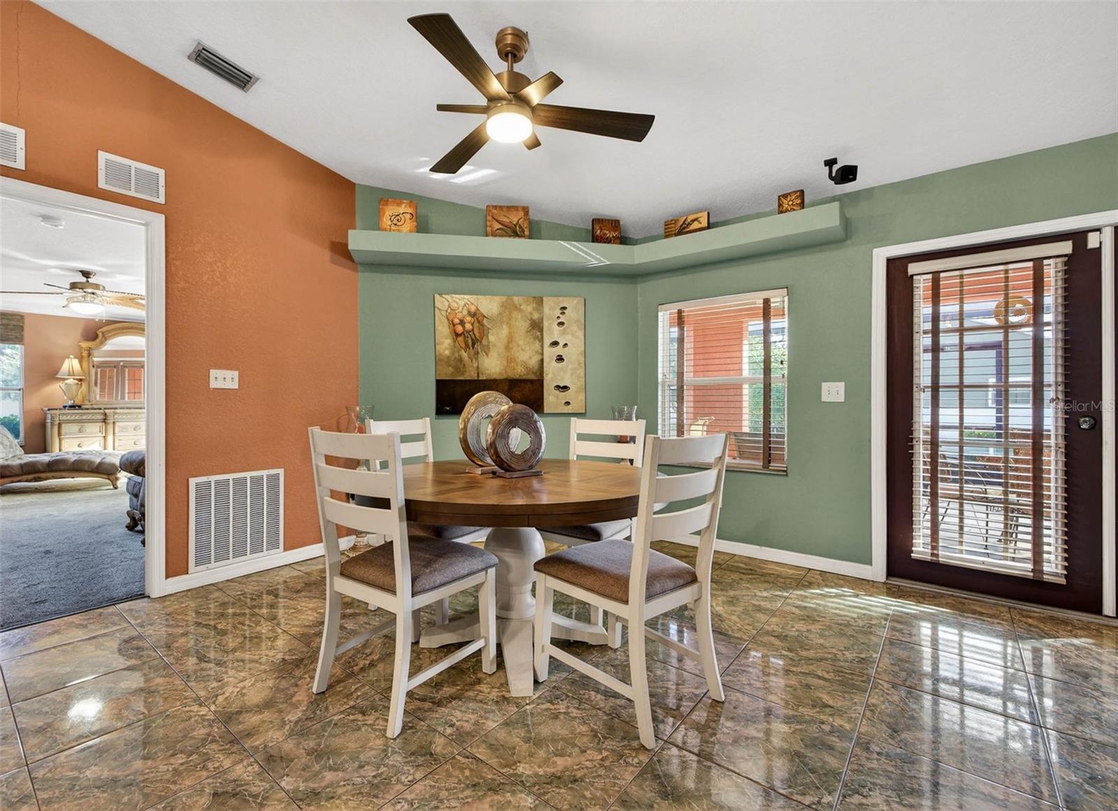 Image 5 of 28 For 5920 30th Court S