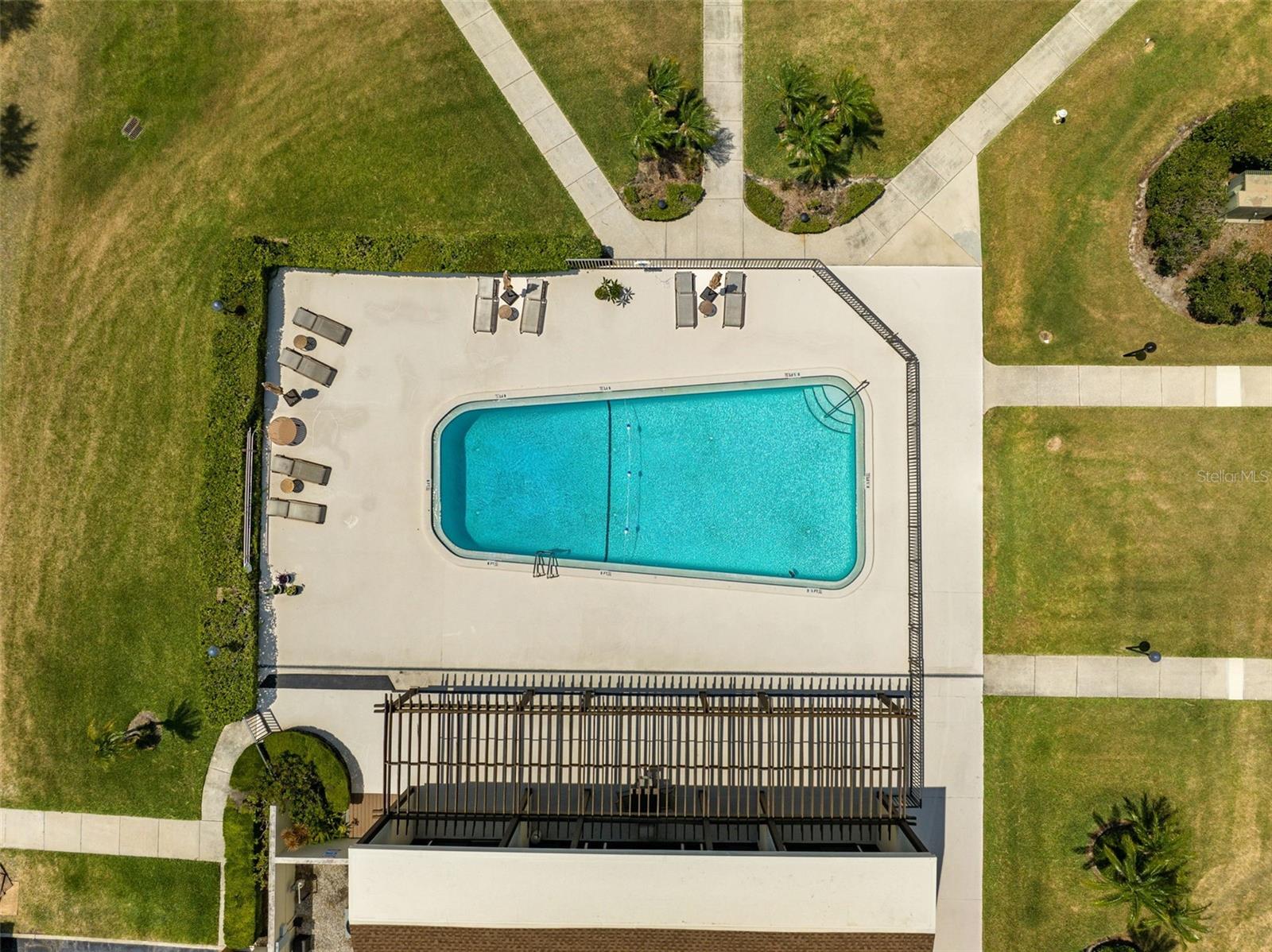 Listing photo id 83 for 50 Coe Road 331