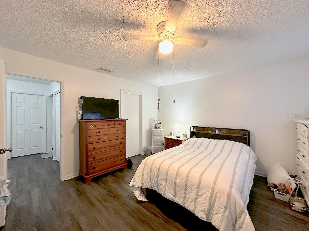 Image 20 of 42 For 1713 Azalea Court A