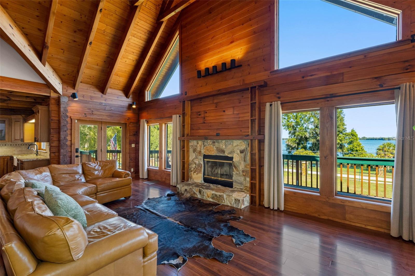 Image 4 of 68 For 11401 Thonotosassa Road