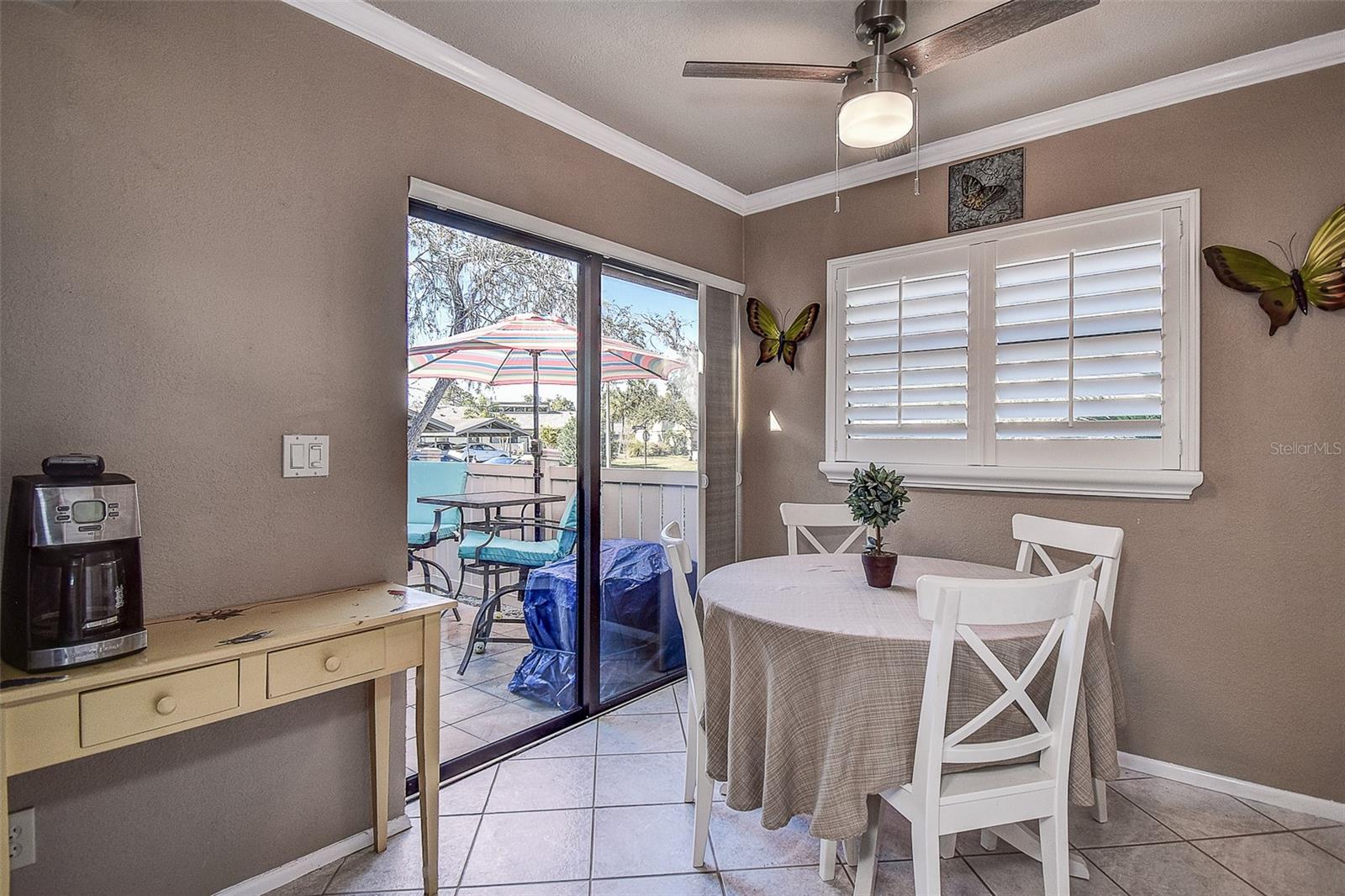 Image 18 of 40 For 140 Dale Place