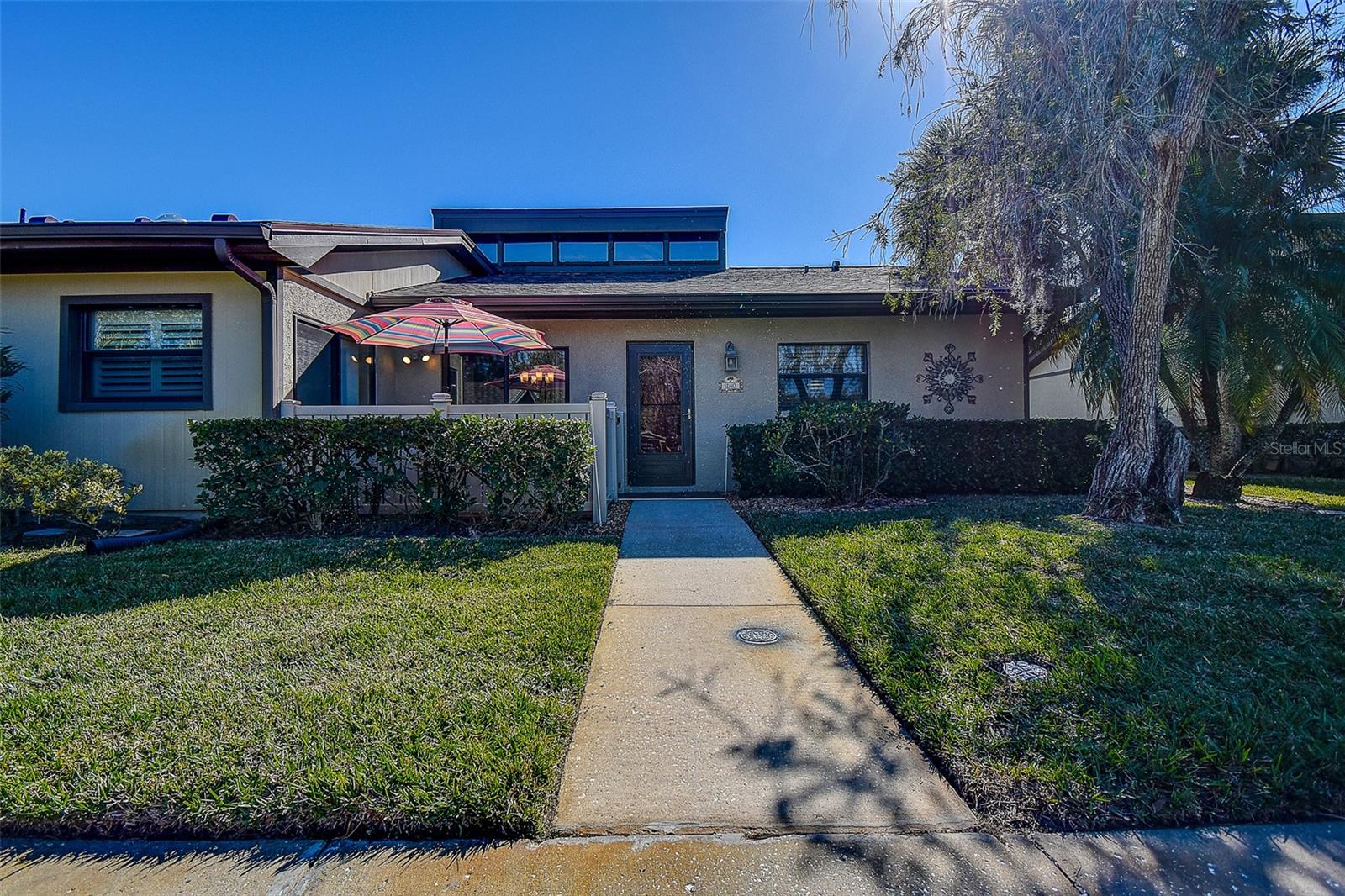 Image 2 of 40 For 140 Dale Place