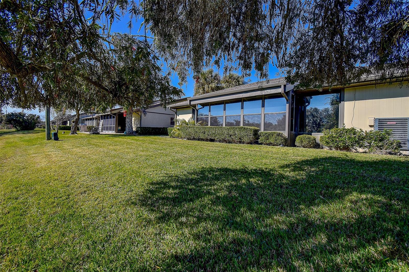 Image 34 of 40 For 140 Dale Place