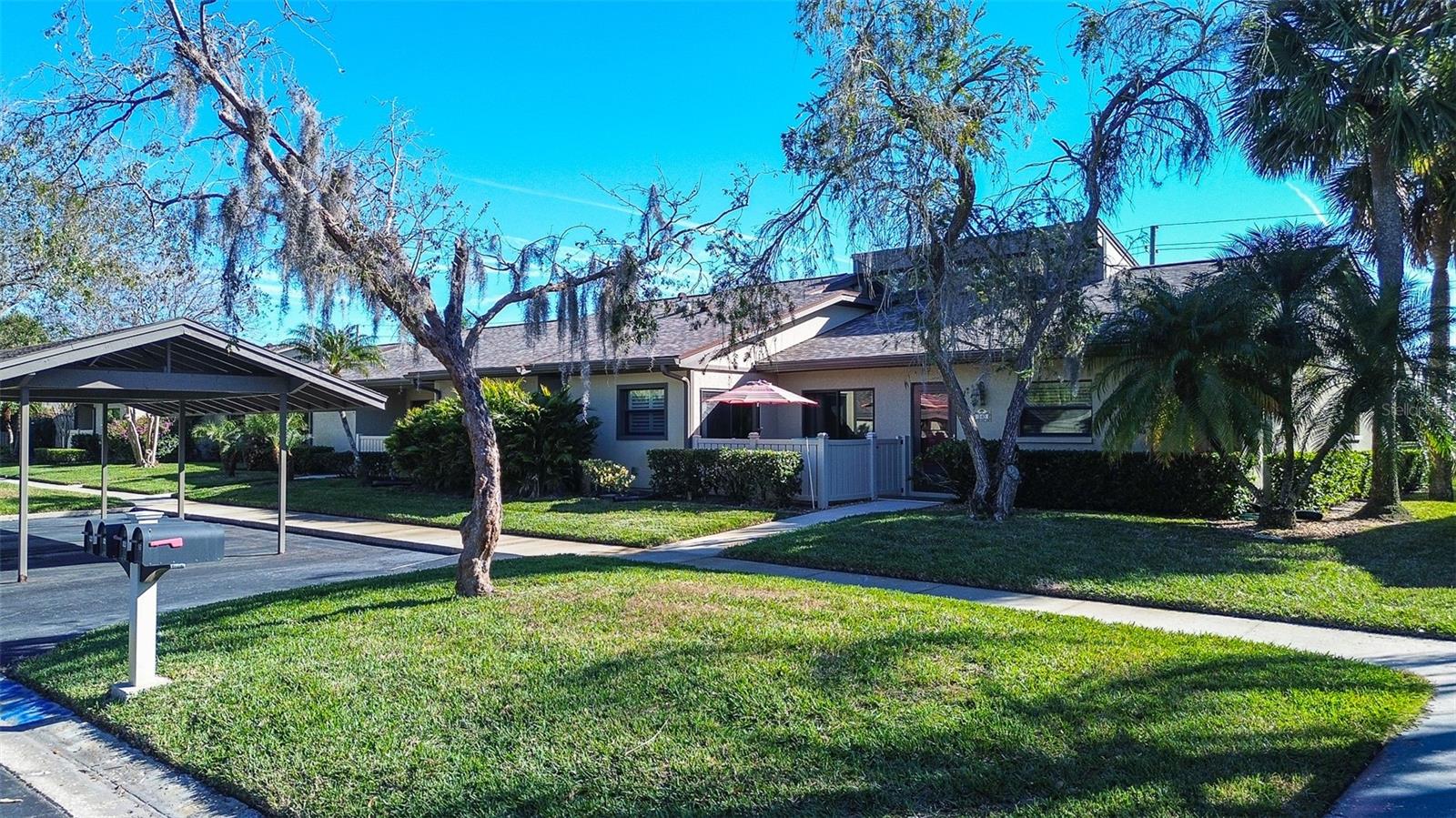 Image 4 of 40 For 140 Dale Place