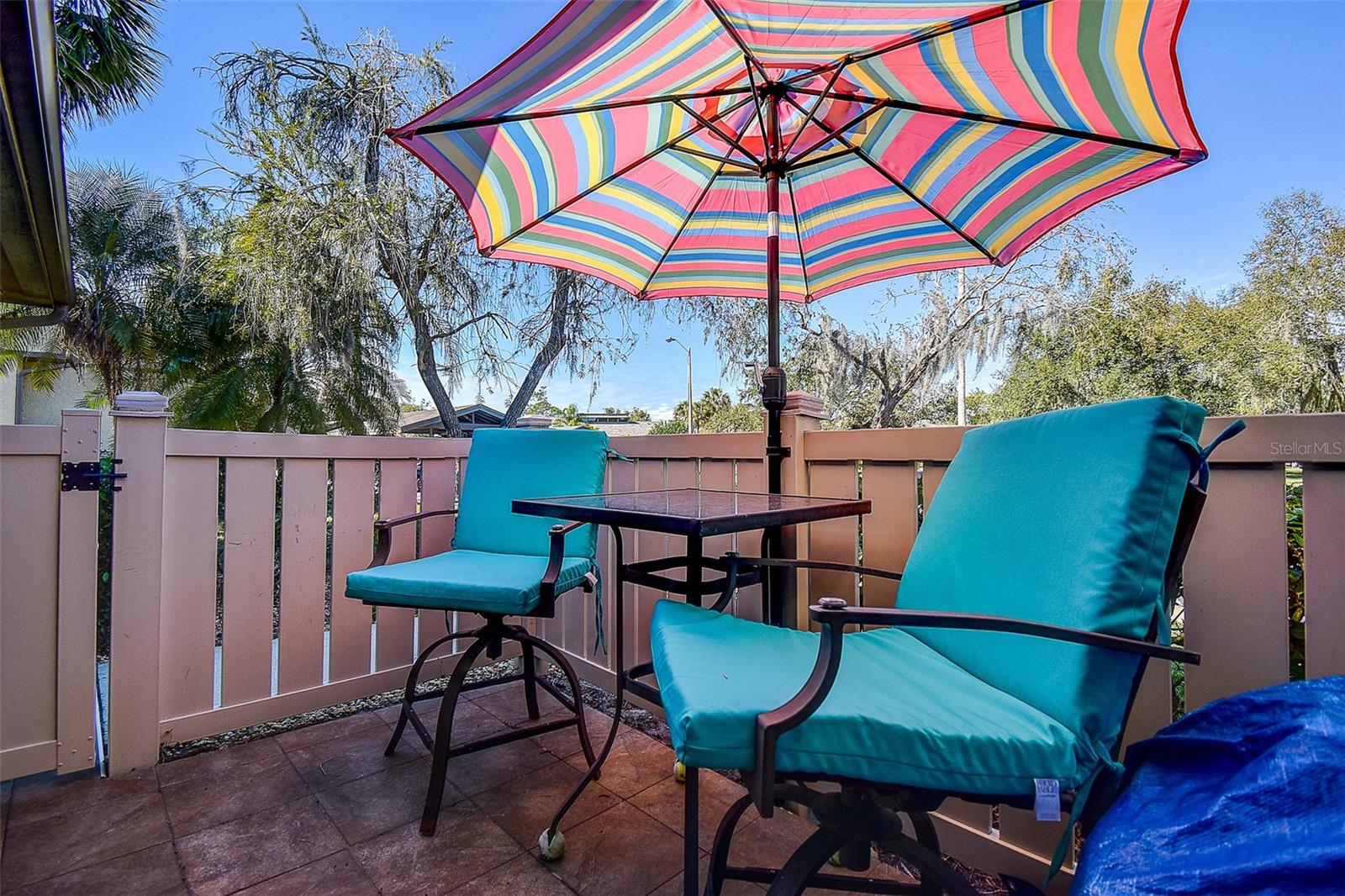 Image 6 of 40 For 140 Dale Place