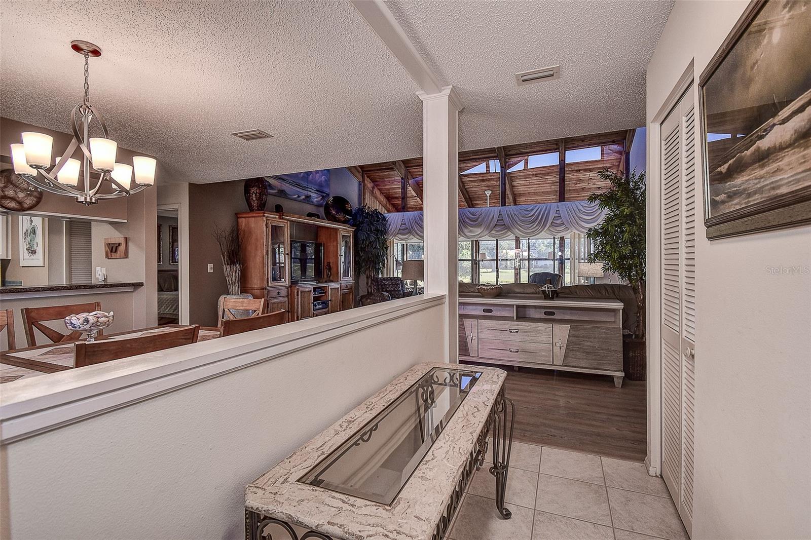 Image 7 of 40 For 140 Dale Place