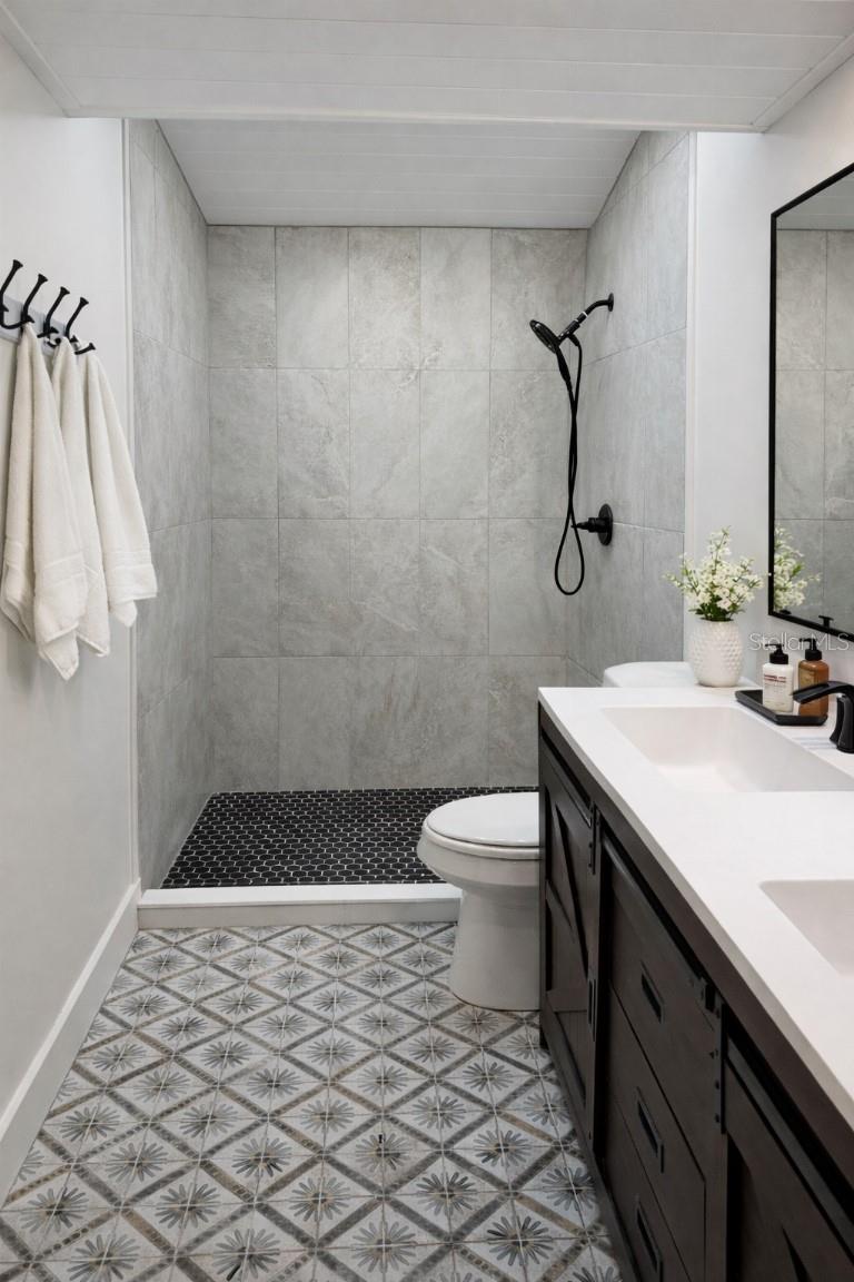 Image 32 of 37 For 1595 Shady Oak Drive