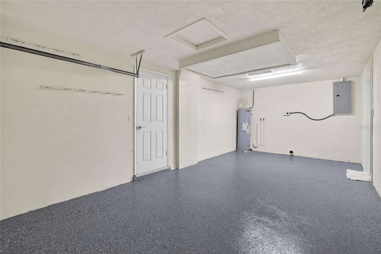 Image 40 of 87 For 5551 Mosaic Drive