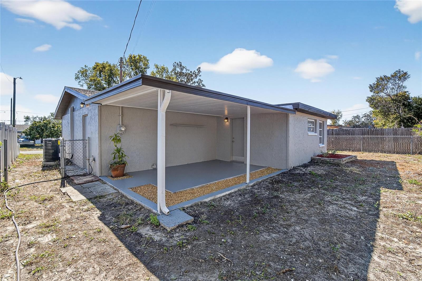 Image 45 of 87 For 5551 Mosaic Drive