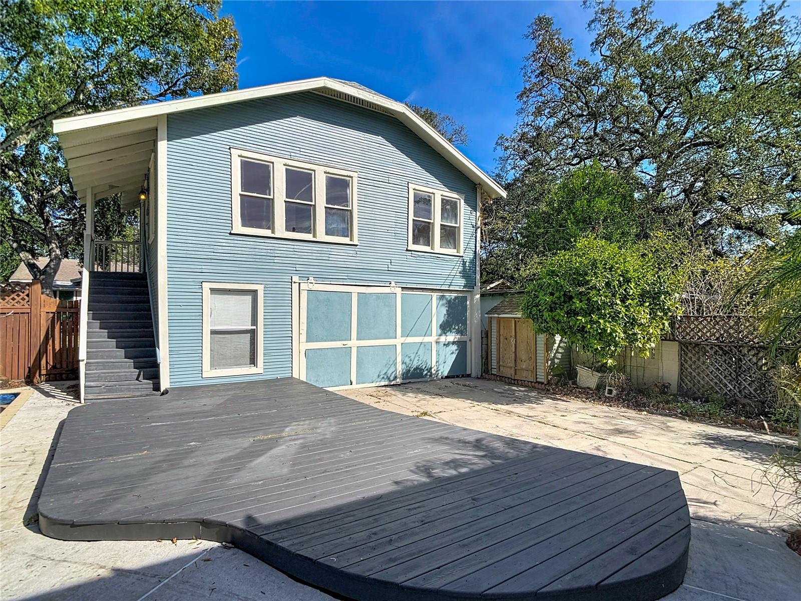 Image 33 of 47 For 2105 Southview Avenue