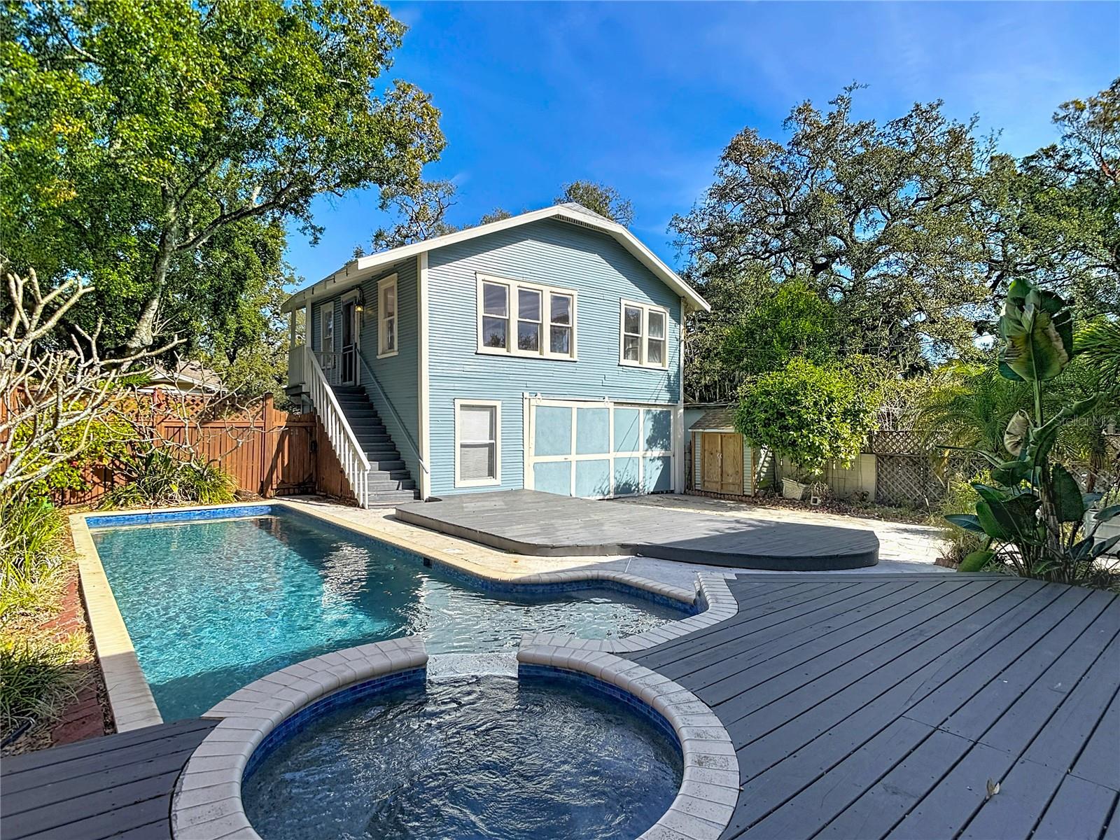 Image 34 of 47 For 2105 Southview Avenue