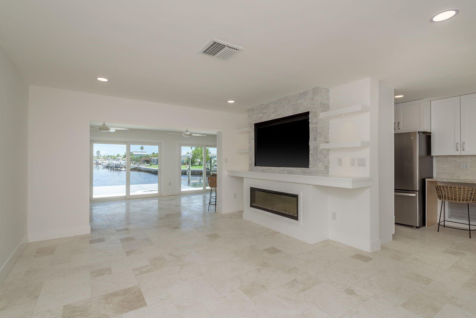 Image 12 of 65 For 4845 Shell Stream Boulevard