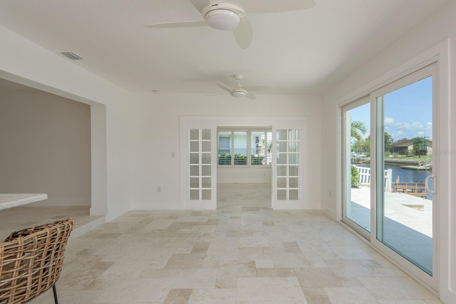 Image 17 of 65 For 4845 Shell Stream Boulevard