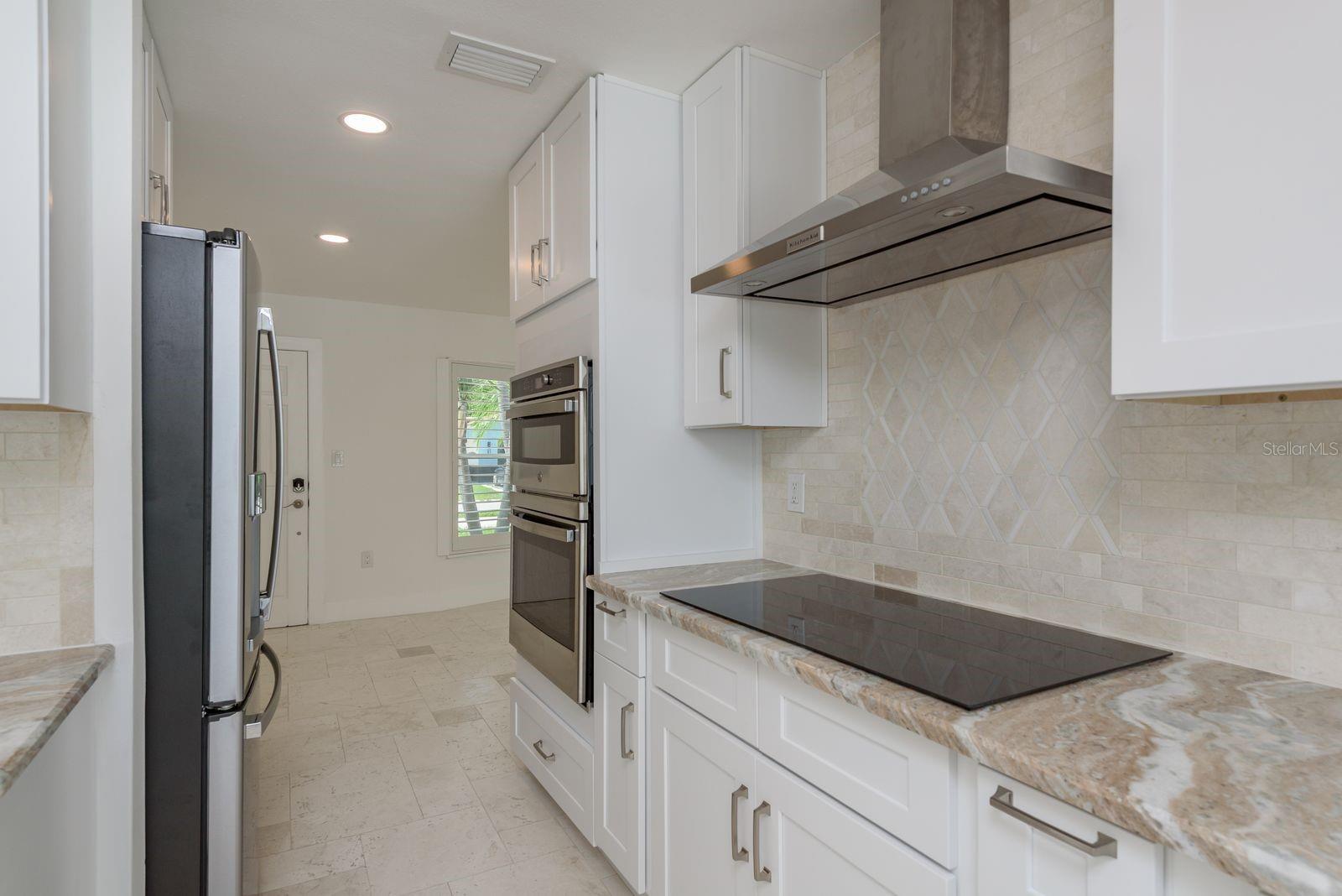 Image 24 of 65 For 4845 Shell Stream Boulevard