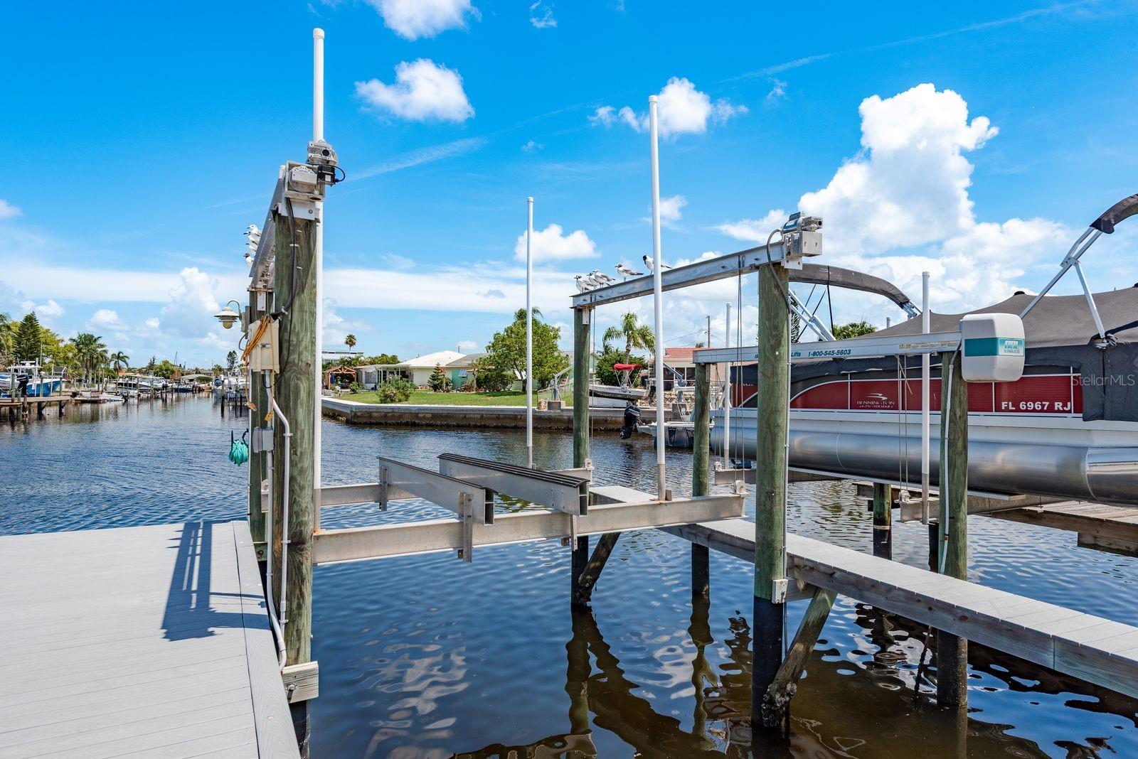 Image 42 of 65 For 4845 Shell Stream Boulevard