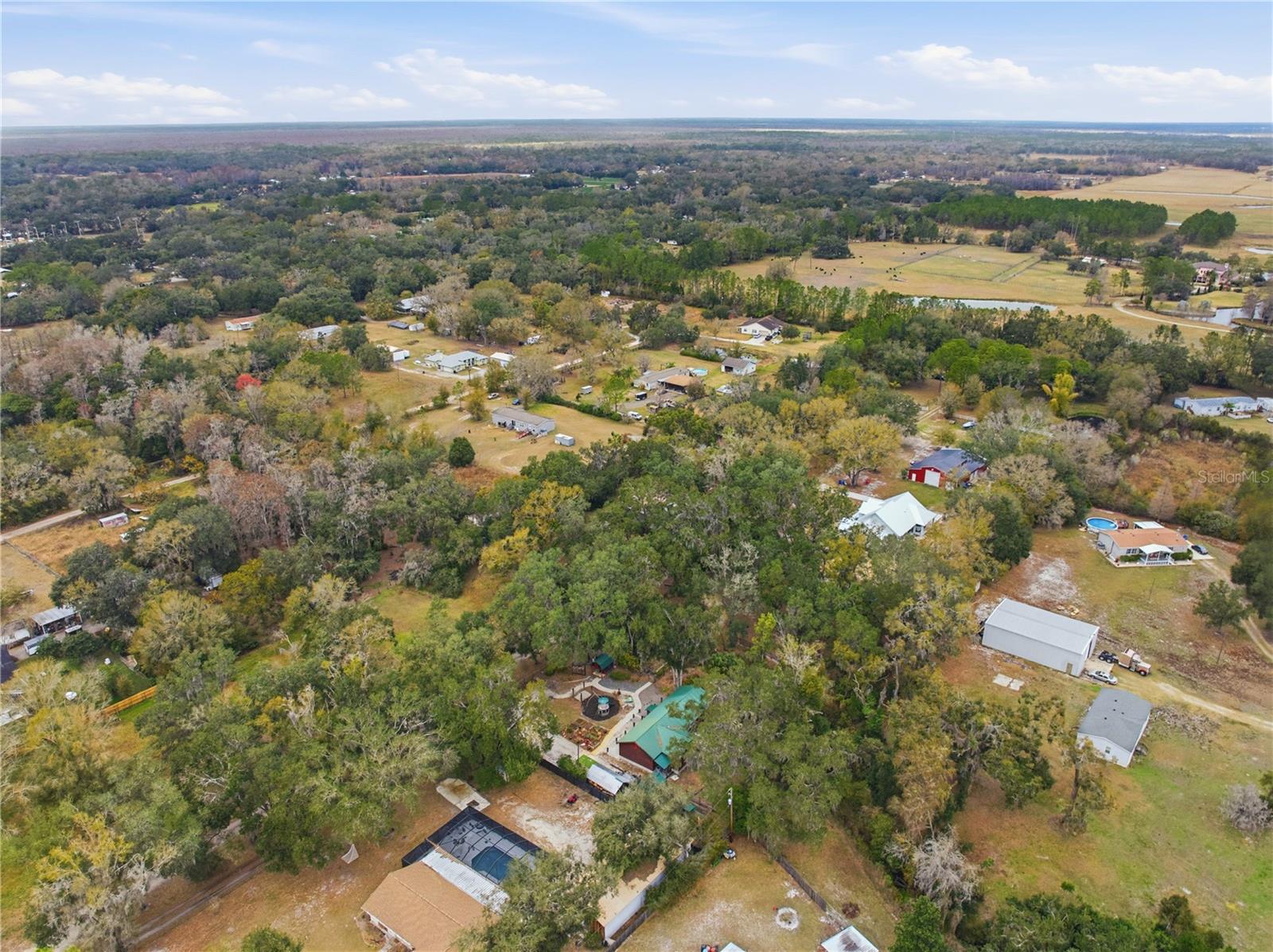 Listing photo id 34 for 8010 Franklin Road