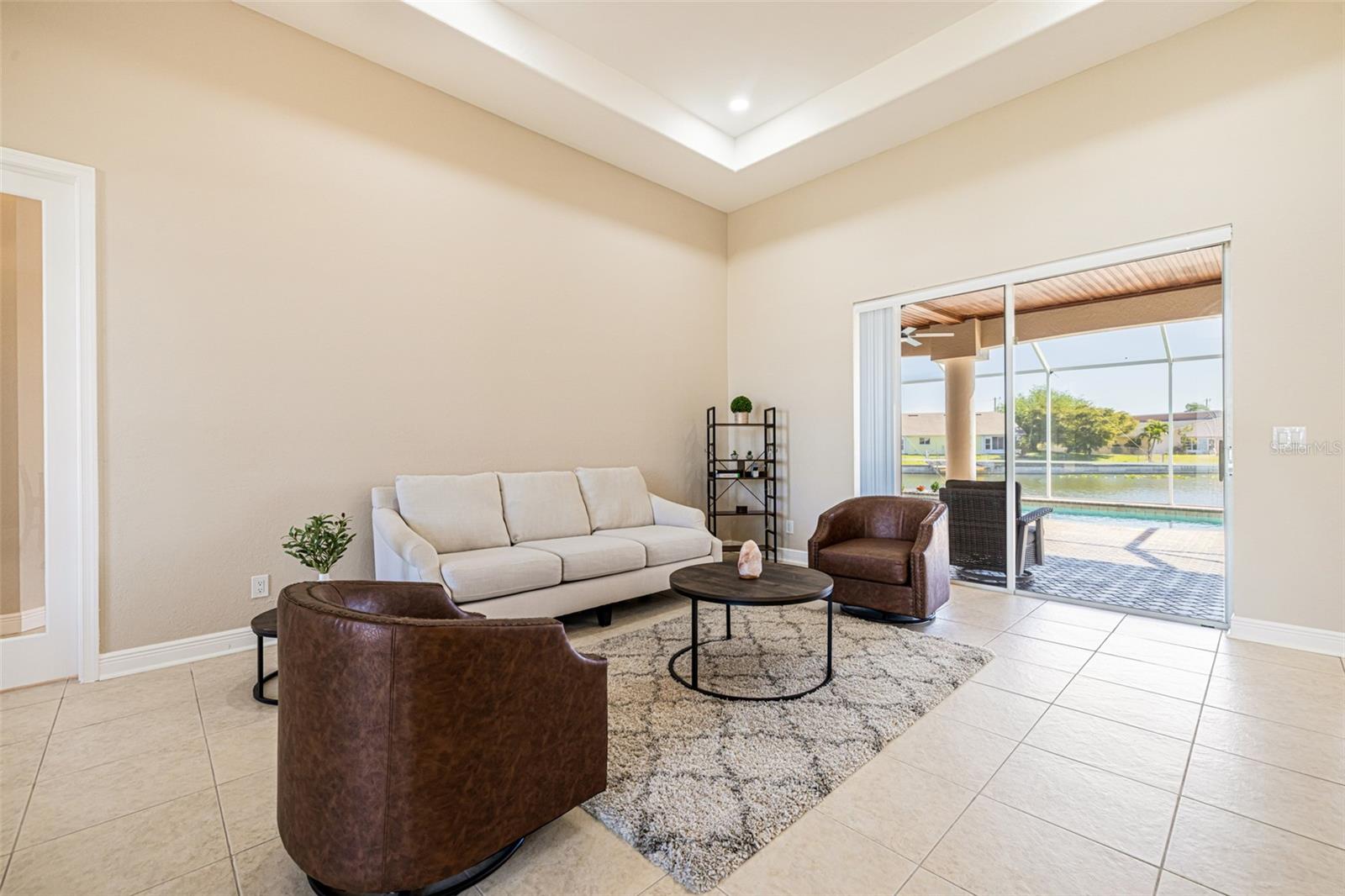 Image 12 of 54 For 613 4th Place