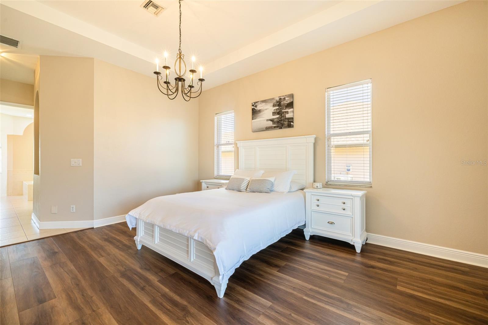 Image 24 of 54 For 613 4th Place