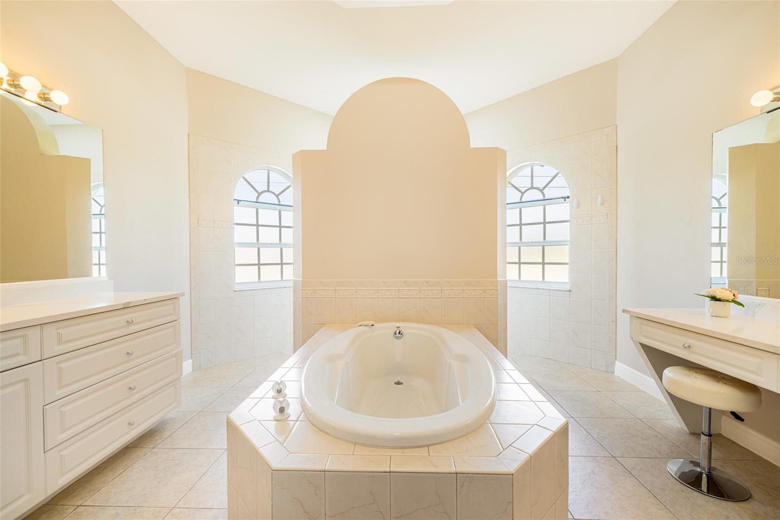 Image 27 of 54 For 613 4th Place