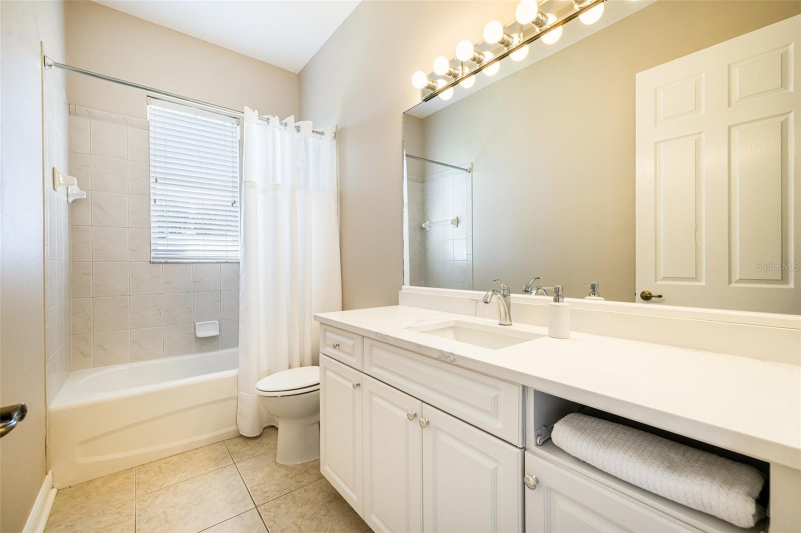 Image 33 of 54 For 613 4th Place