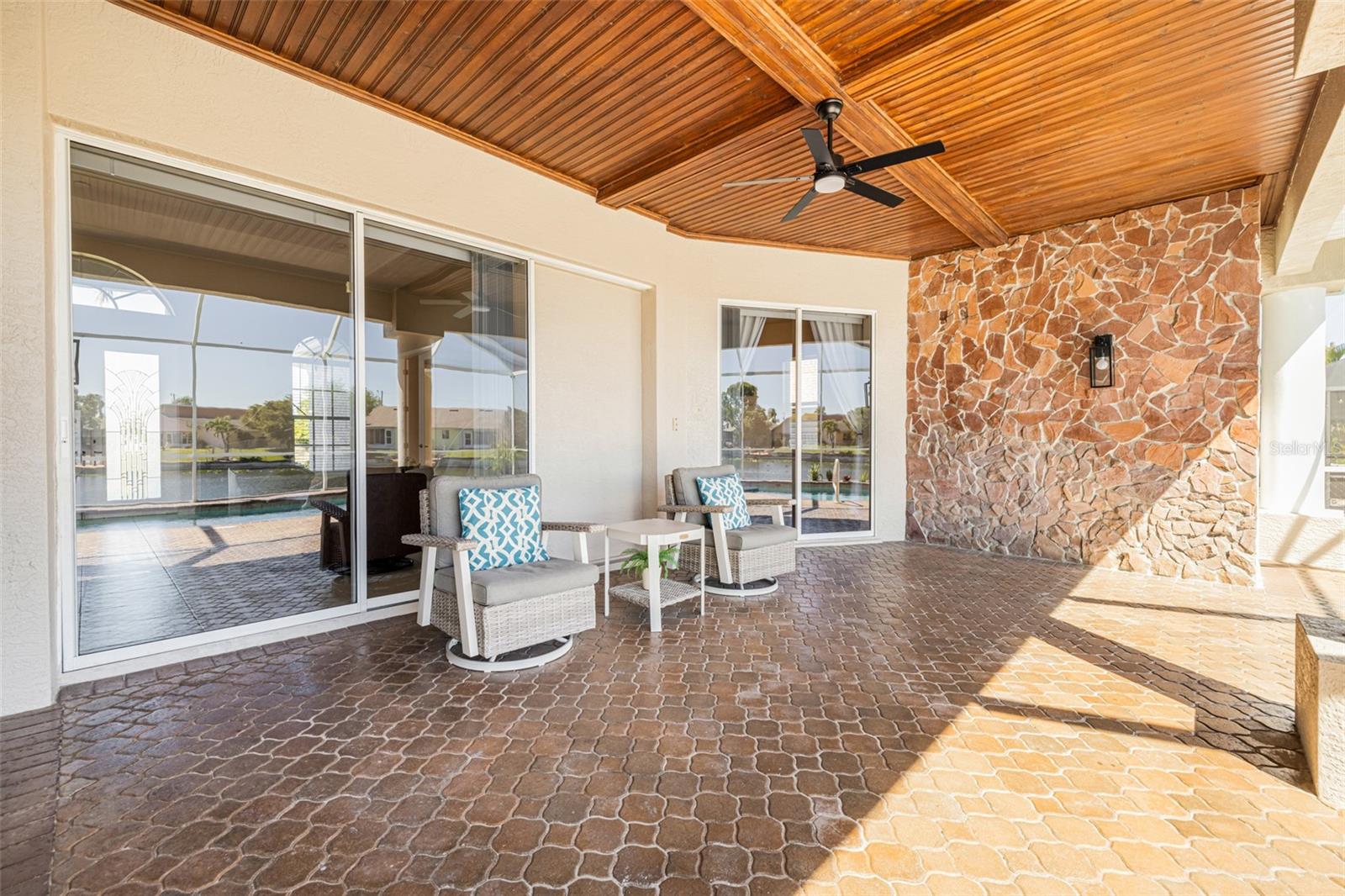 Image 41 of 54 For 613 4th Place