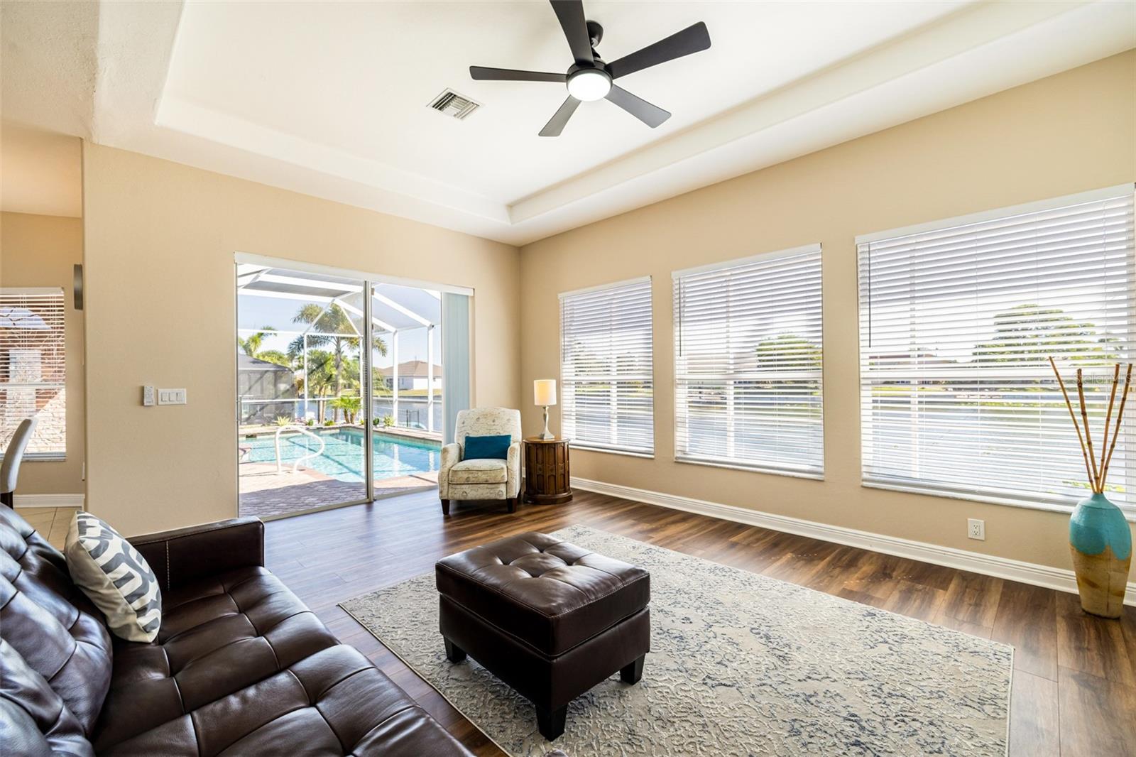 Image 6 of 54 For 613 4th Place