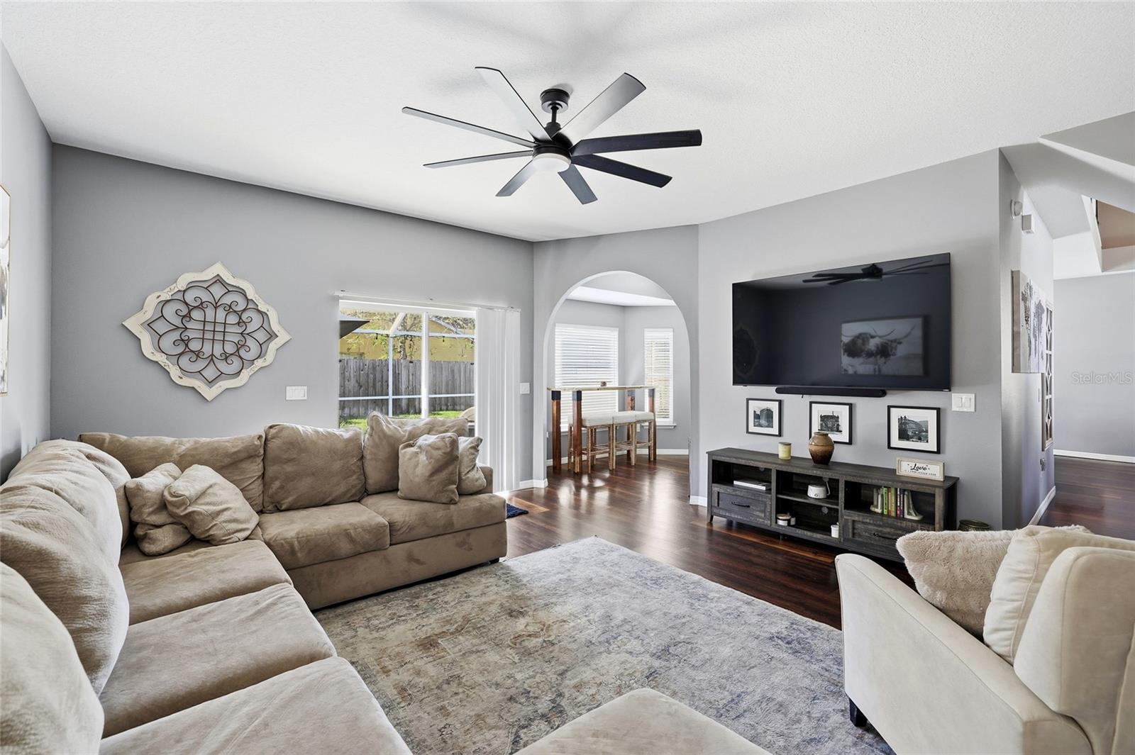 Image 10 of 50 For 11235 Clayridge Drive