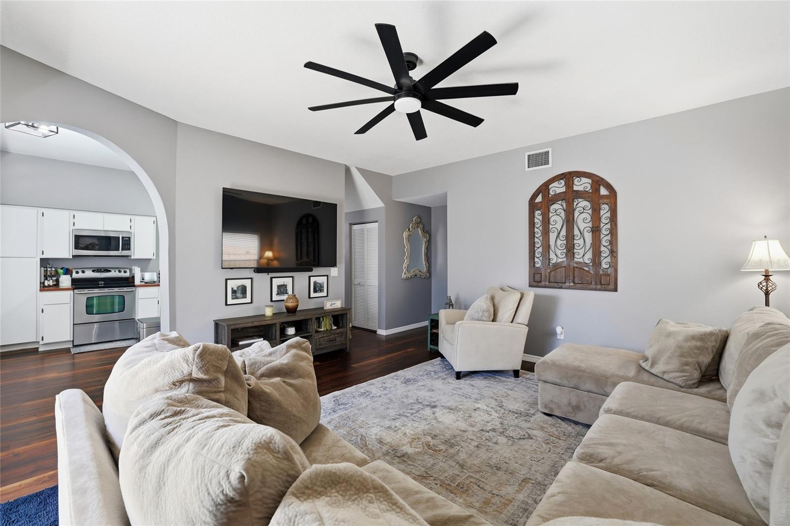 Image 12 of 50 For 11235 Clayridge Drive