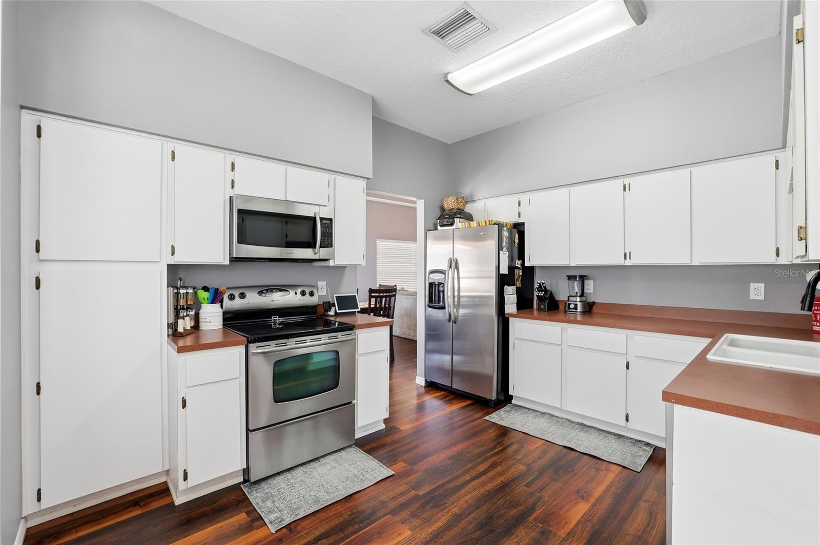 Image 14 of 50 For 11235 Clayridge Drive