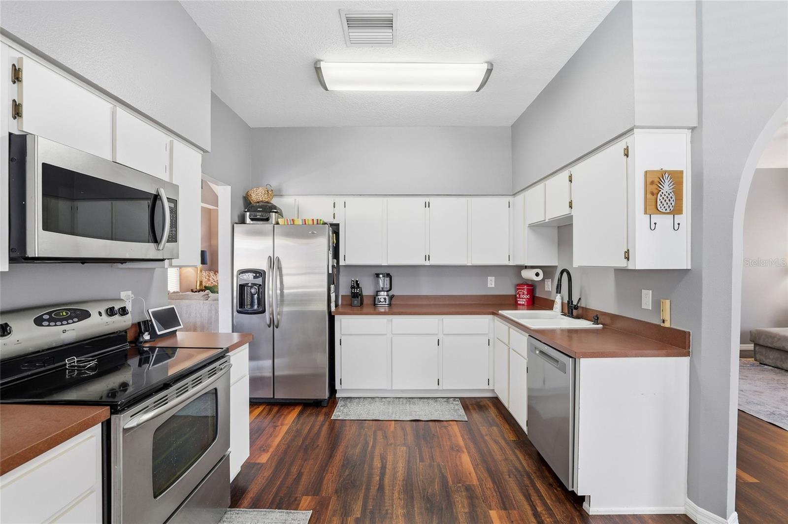 Image 15 of 50 For 11235 Clayridge Drive