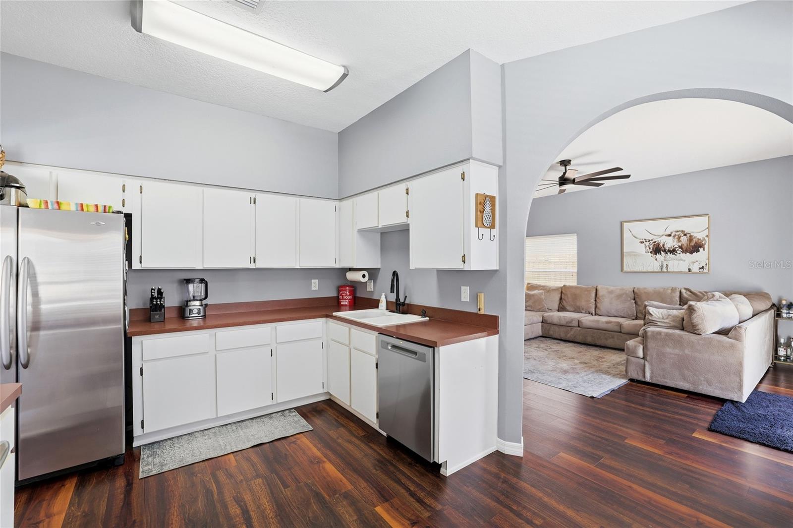 Image 16 of 50 For 11235 Clayridge Drive