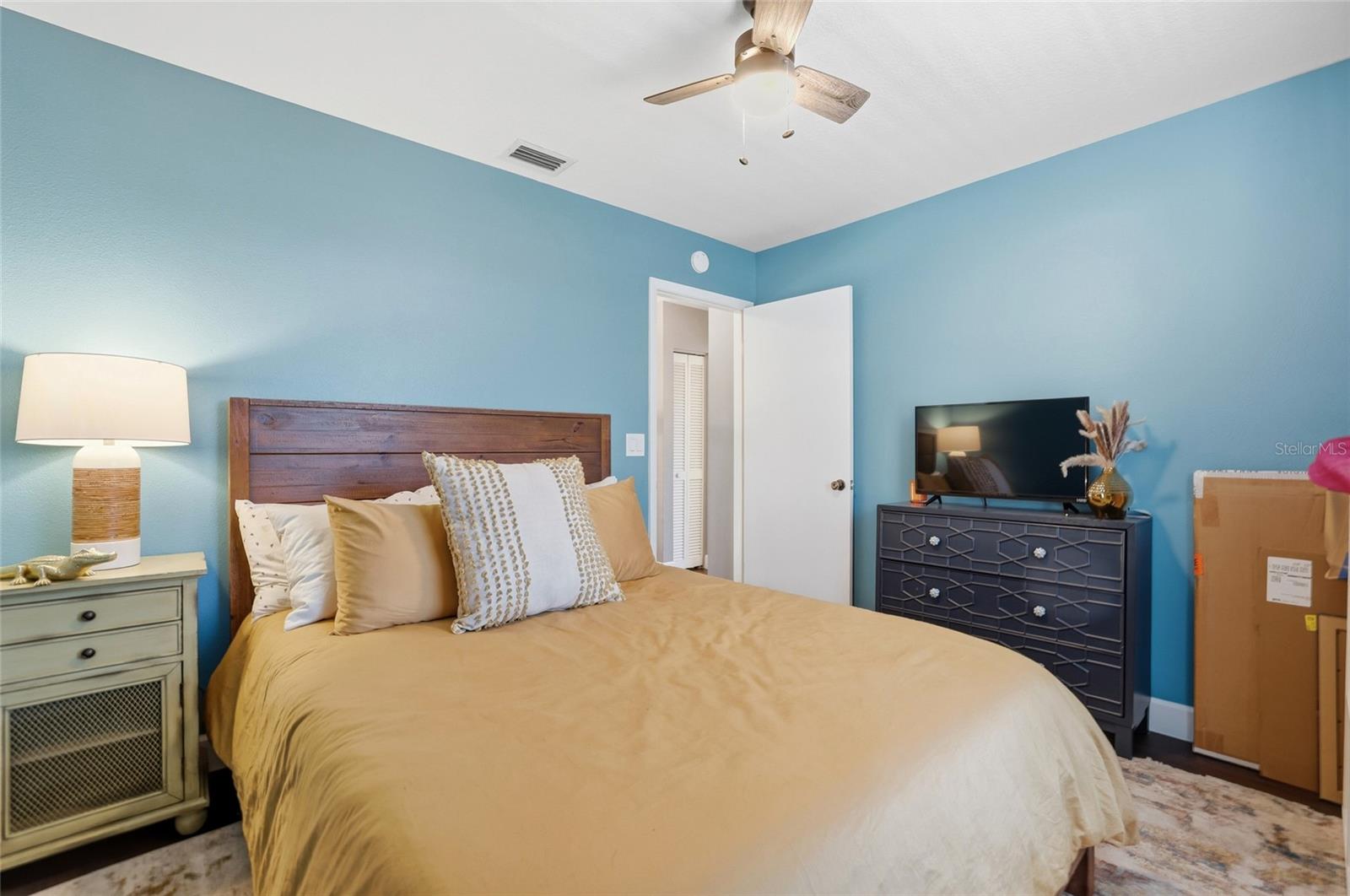 Image 31 of 50 For 11235 Clayridge Drive