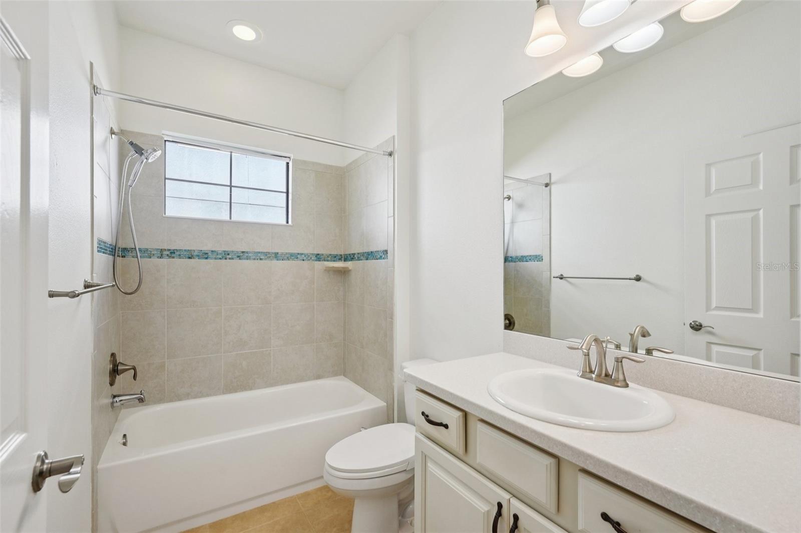 Image 24 of 48 For 32451 Natural Bridge Road