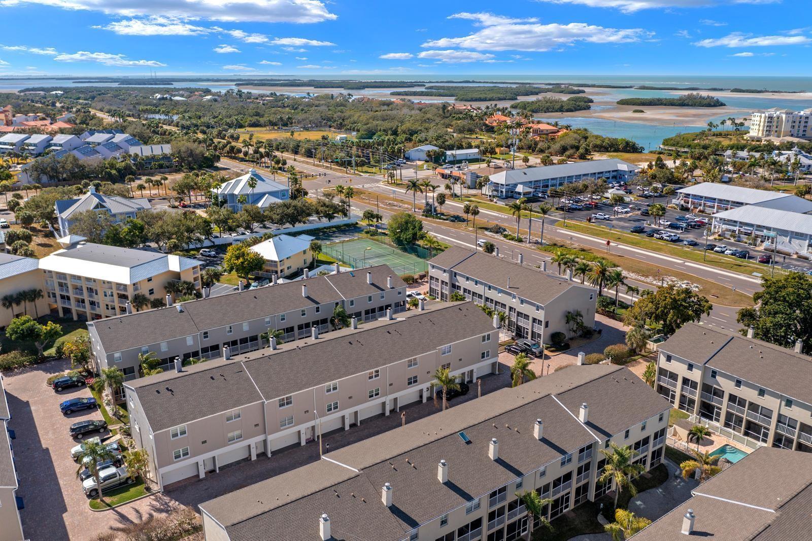 Image 26 of 31 For 1117 Pinellas Bayway S 306