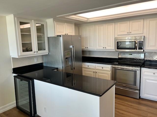 Image 4 of 36 For 6 Belleview Boulevard 801