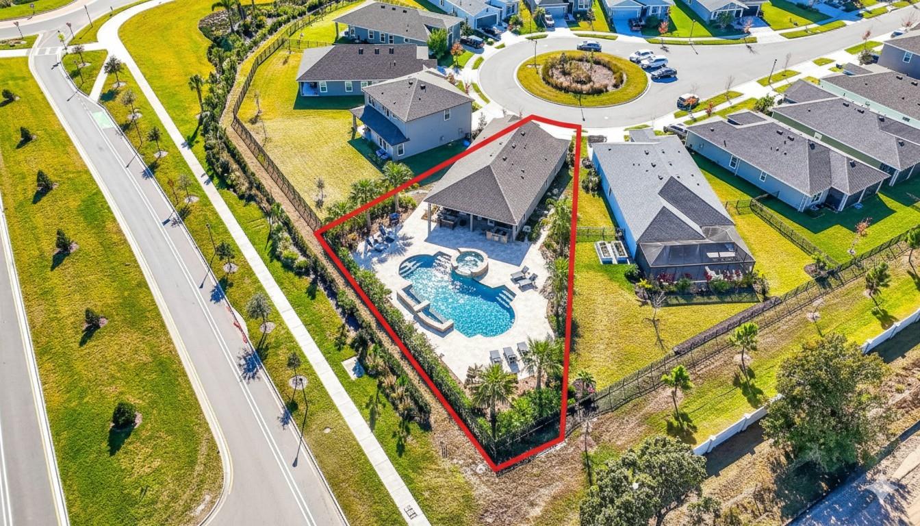 Image 5 of 50 For 6394 Roadstead Court