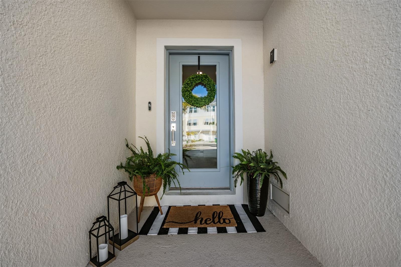 Image 26 of 41 For 9916 Key Haven Road